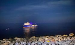 Karaya oturan balıkçı teknesinin kaptanı tahliye edildi