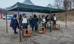 Ormancılar, poligonda tabancayla hedefi vurmak için yarıştı
