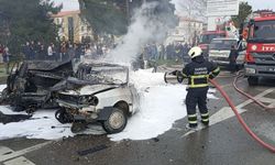 Samsun'da 6 aracın karıştığı kaza sonrası yangın çıktı; 3 yaralı