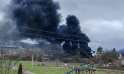 Yangın çıkan depoda zarar oluştu