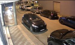 Kendisini darbeden kişiyi tabancayla vurup ağır yaraladı; olay kamerada