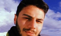 Otomobille çarpışan motosikletin sürücüsü öldü