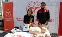 Samsun'da ani kalp durmalarına karşı 3 noktaya yerli şok cihazı yerleştirildi