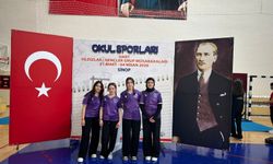 Samsun'da Dart Şampiyonu Çatkaya Ortaokulu oldu