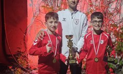 Samsunspor U10 takımı Antalya'da şampiyon oldu