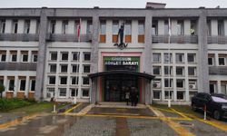 Trafikteki kavgada emekli öğretmenin ölümüne neden olan sanık, hakim karşısında