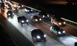 Anadolu Otoyolu Düzce geçişinde trafik durma noktasına geldi