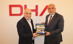 Canik Belediye Başkanı Sandıkçı'dan DHA'ya ziyaret