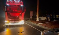 Çorum'da TIR ile otomobil çarpıştı: 2 yaralı