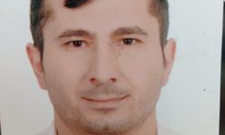 Hafif ticari aracın çarptığı motosikletin sürücüsü kurye öldü