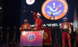 Samsun'da 'Bayrak ve Fener Alayı' yürüyüşü