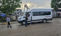 Tokat'ta 2 minibüs çarpıştı: 11 yaralı