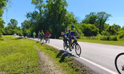 Çevre için 76 kilometre pedal çevirdiler