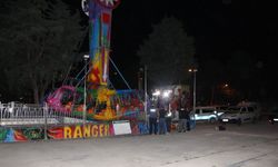 Lunaparkta 'ranger'ın operatöre çarptığı kaza kamerada
