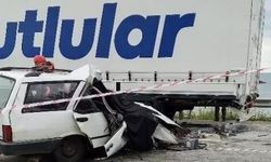 Giresun'da otomobil TIR'a çarptı: 1 ölü, 1 yaralı