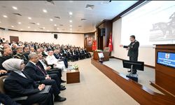 Orgeneral Bayraktaroğlu, Milli Güvenlik Konferansı'nda konferans verdi