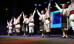 Samsun'da 36'ncı Uluslararası Halk Oyunları Festivali başlıyor