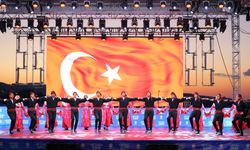 Samsun'da Uluslararası Samsun Halk Oyunları Festivali sona erdi