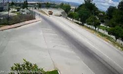 Tokat'ta otomobilin karşı yöne geçtiği kaza kamerada