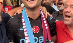 Trabzonspor'un yeni transferi Aral Şimşir Trabzon'a geldi