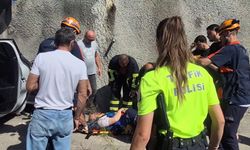 Tünel girişinde duvara çarpan otomobilin sürücüsü ağır yaralandı
