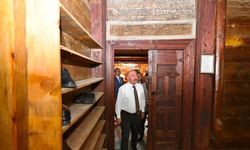 Vali Çalgan, Akşemseddin Camii ve tarihi yapılarda inceleme yaptı