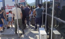 Devrilen traktörün sürücüsü ağır yaralandı