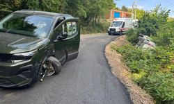 Fındık işçilerini taşıyan minibüs ile hafif ticari araç çarpıştı; 8 yaralı