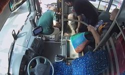 Otobüste rahatsızlanan yolcuyu şoför hastaneye yetiştirdi; o anlar kamerada