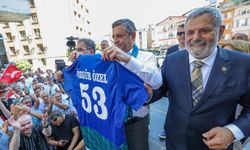 Özgür Özel: Yarının iktidarının genel başkanı olarak karşınızdayım