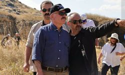 Vali Çalgan, Kalehisar Ören Yeri Kazı Alanı'nda incelemelerde bulundu
