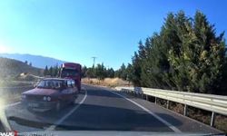 Virajlı yolda sollama yapan sürücü, tehlike yarattı; o anlar kamerada