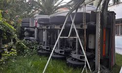 Akçakoca'da TIR ile patpat çarpıştı: 4 ölü, 9 yaralı