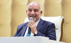 Başkan Sandıkçı: İlçemizde üniversiteyi ilk kez kazanan tüm öğrencilerimize burs desteği sağlıyoruz