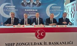 MHP'li Topsakal: Terörsüz Türkiye'yi, dünyada gelişen savaşlara karşı bir önlem olarak düşünün
