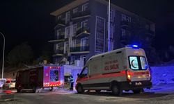 Yangında, 2 öğrenci dumandan etkilendi