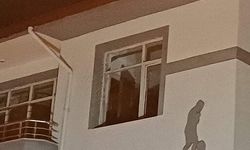 Çorum'da boş daireye tüfekle ateş açtı
