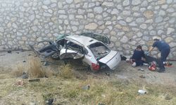 Çorum'da otomobil ile cip çarpıştı; 4 ölü, 2 yaralı