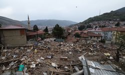 Tokat'ta kentsel dönüşümde 21 ev yıkıldı