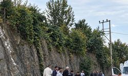 Trabzon'da, TIR'a çarpan motosikletin sürücüsü öldü