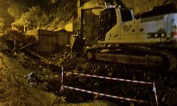 Zonguldak'ta yağış nedeniyle evin duvarı çöktü