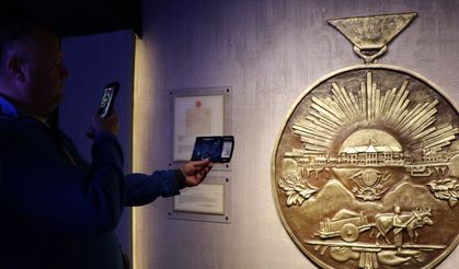 Türkiye'nin ilk uçan sinemasına yoğun ilgi