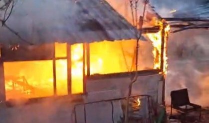 Yanan baraka kullanılamaz hale geldi