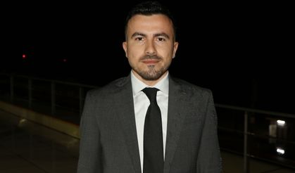 Samsun sahili kırmızı-beyaza büründü