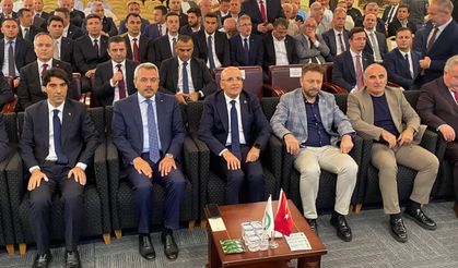 Bakan Şimşek Rize'de ziyaretlerde bulundu
