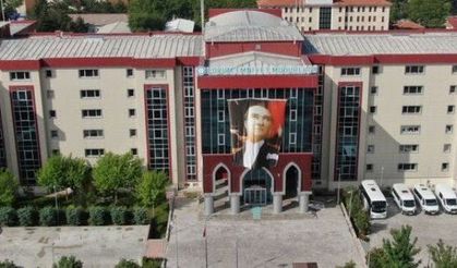Kırmızı bültenle aranan DEAŞ şüphelisi Çorum'da yakalandı