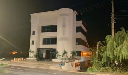 Samsun'da restoranda yemek asansörüyle zemine düşen garson öldü