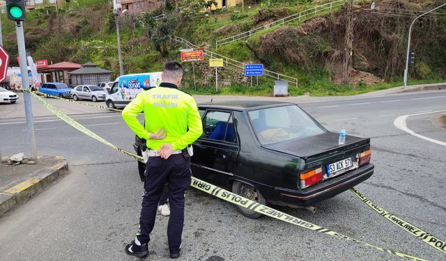 Trabzon'da trafikte silahlı yol verme kavgası; 1 sürücü ağır yaralı