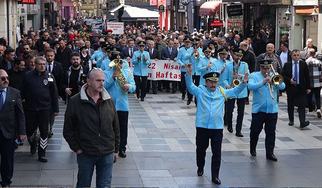 Trabzon 48'inci Turizm Haftası, kortej yürüyüşü ile başladı