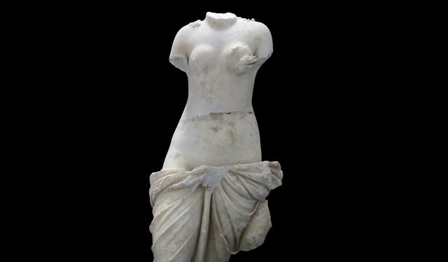 Kastamonu'da Pompeiopolis Antik Kenti'nde 2 'Afrodit' heykeli bulundu